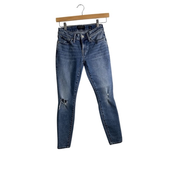 Lucky Brand Ankle Women's Blue Distressed Jeans 24 - Picture 1 of 5